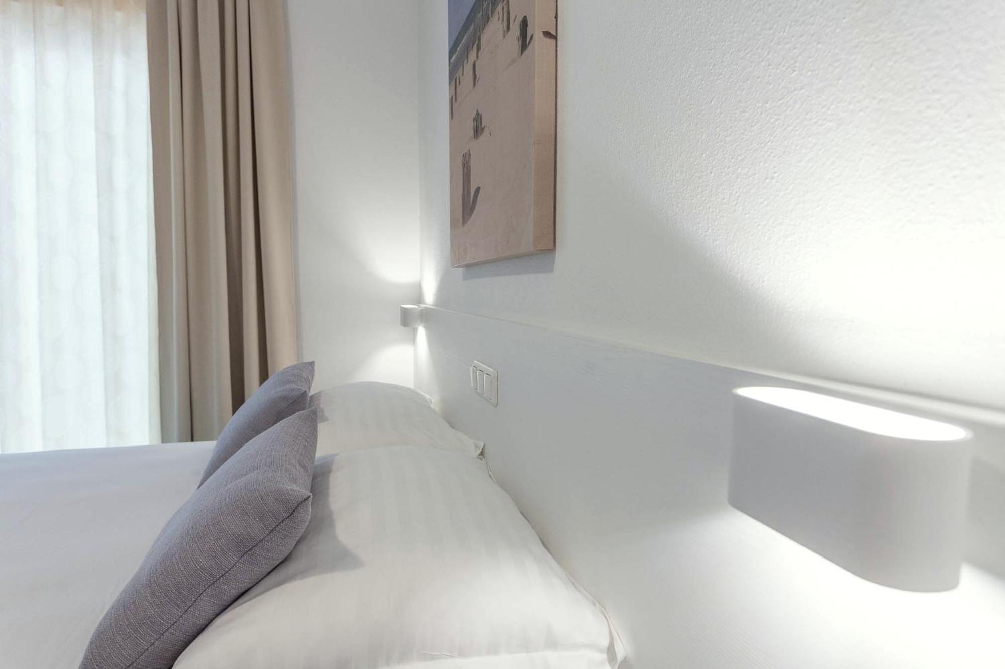 Sunset Split Bed & Breakfast 3*